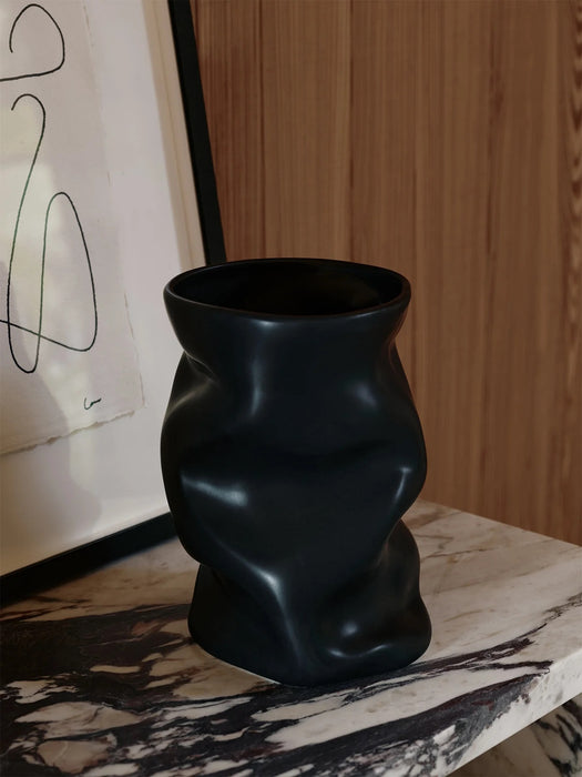Collapse vase
