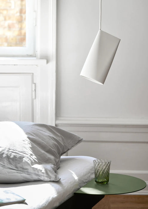 MOEBE bed