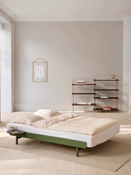 MOEBE bed