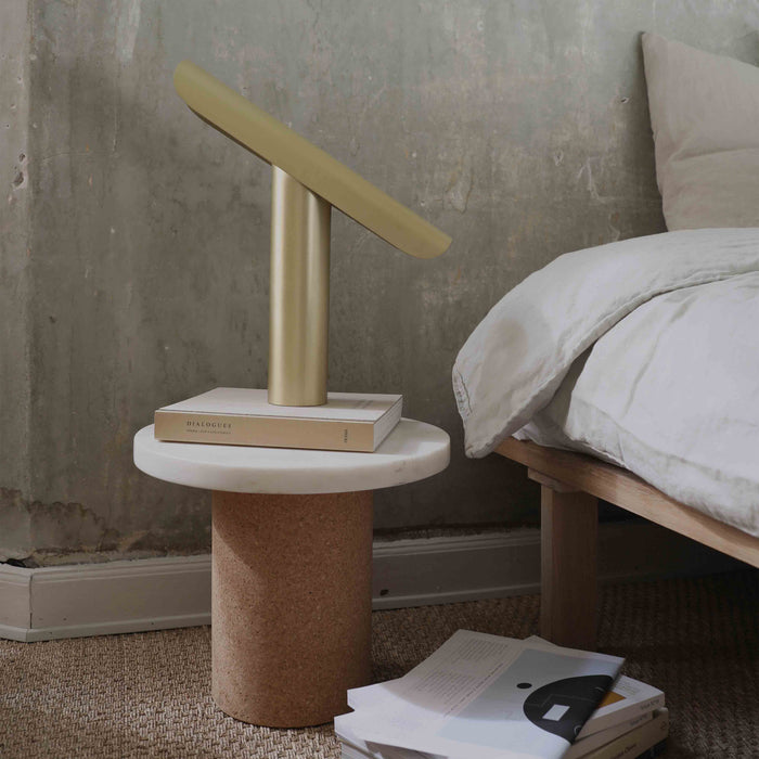 T-lamp brushed brass